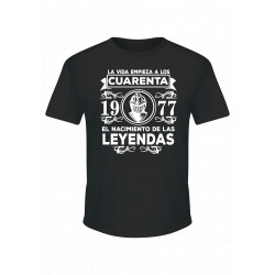 Playera Aniversario La vida empieza a los  personalizada