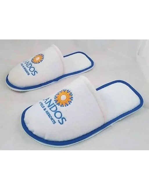 pantuflas: satin, bordadas